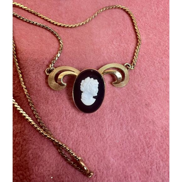 Vintage Van Dell 12K GF Cameo Lady Black Onyx Glass Necklace with Earrings - Picture 4 of 14